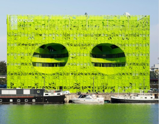 震驚！“綠到骨子里”的辦公室裝修