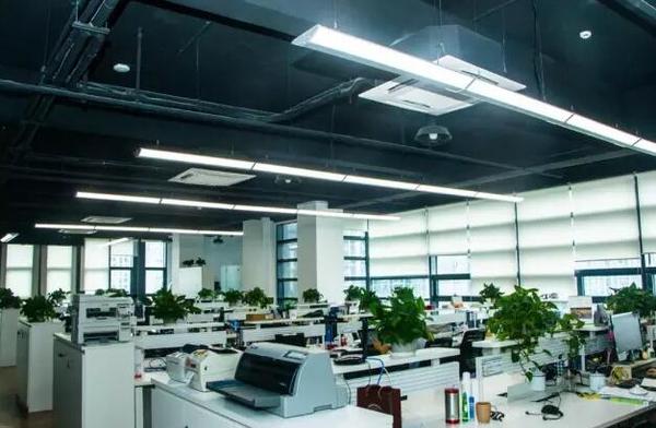 辦公室裝修--翻新還是重裝，這是一個問題