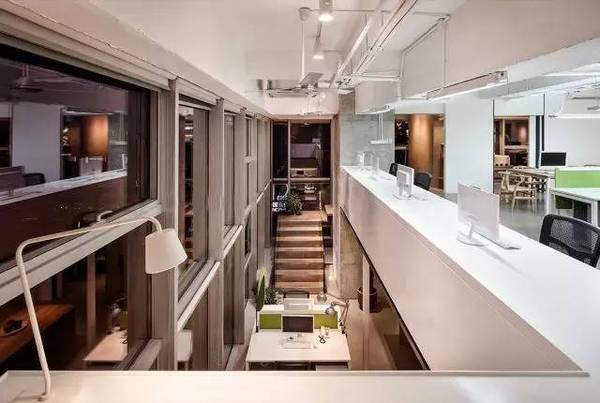 辦公室裝修 | 個性、寧靜，現(xiàn)代簡約之美