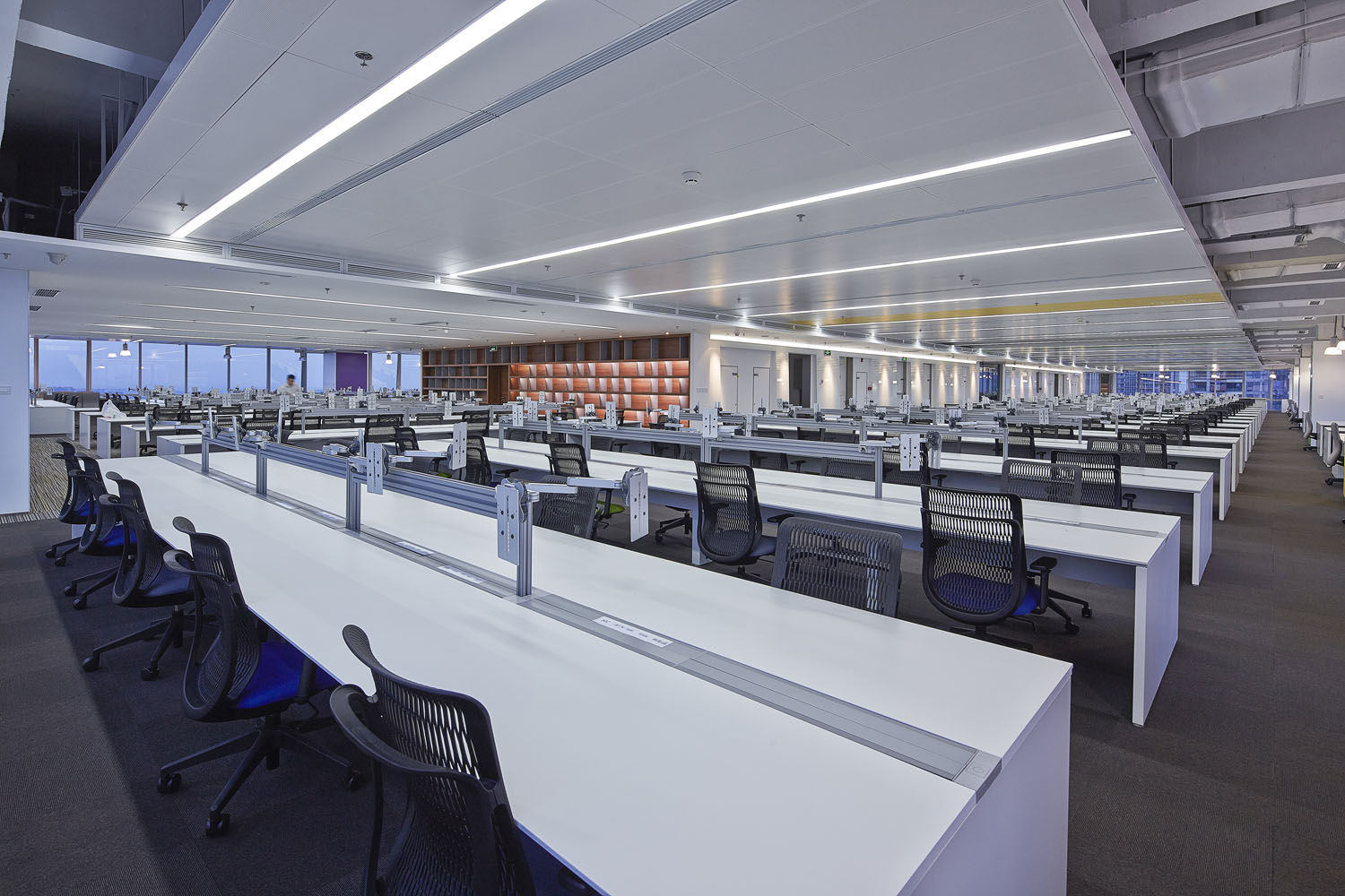 實用性強的辦公室裝修設(shè)計