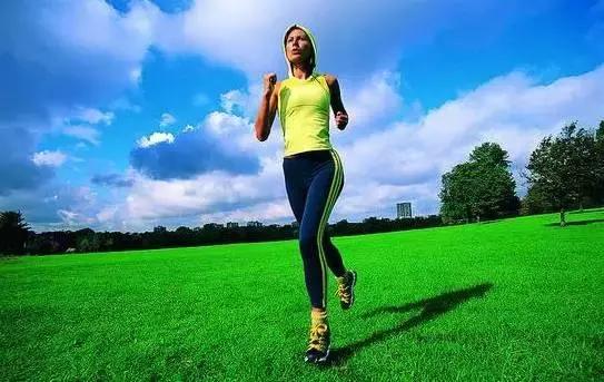 震驚！辦公室里99%都得了這個病，不及時解決危害一生！