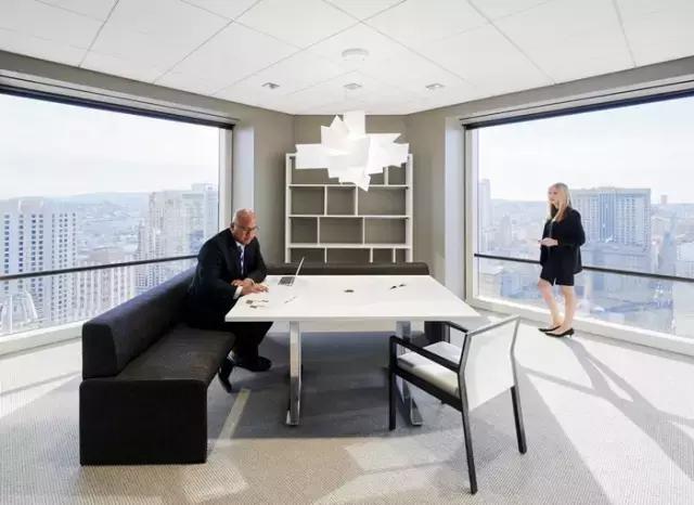 只有黑、白、灰三種顏色的辦公室？——極簡主義的設(shè)計哲學(xué)